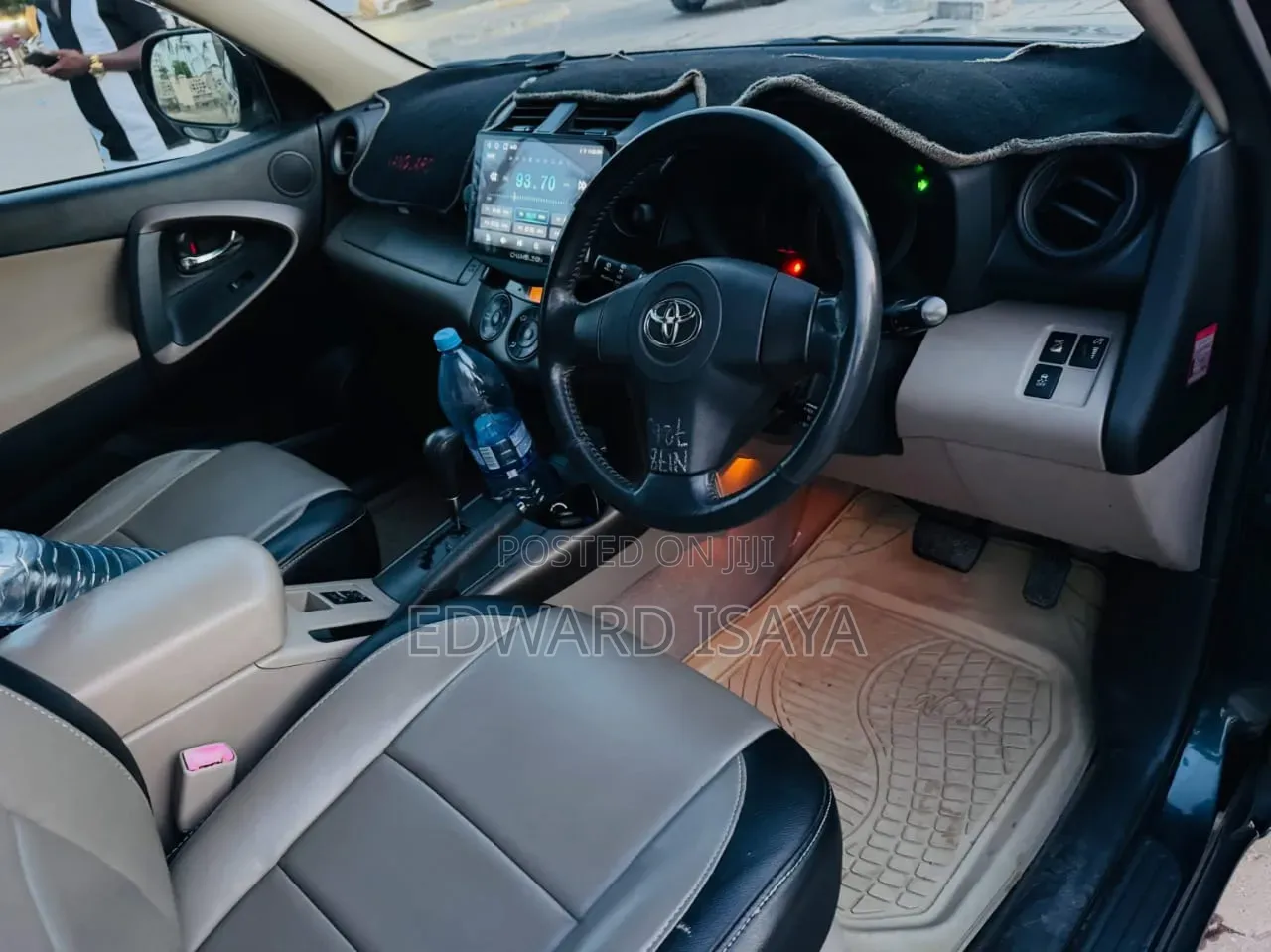 Toyota Vanguard 2008 Gray