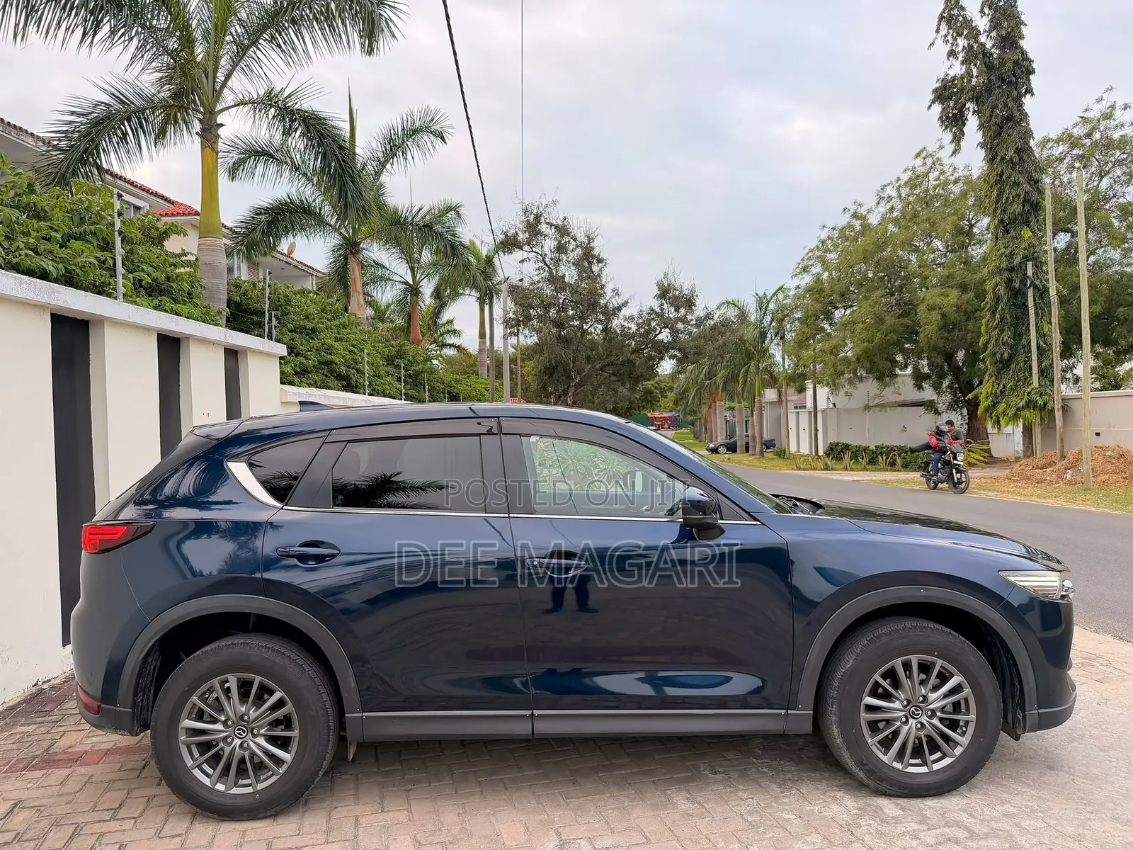 Mazda CX-5 2018 Blue