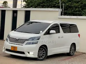 Toyota Vellfire 2009 White