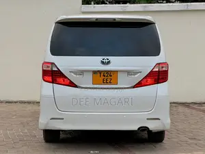 Toyota Vellfire 2009 White