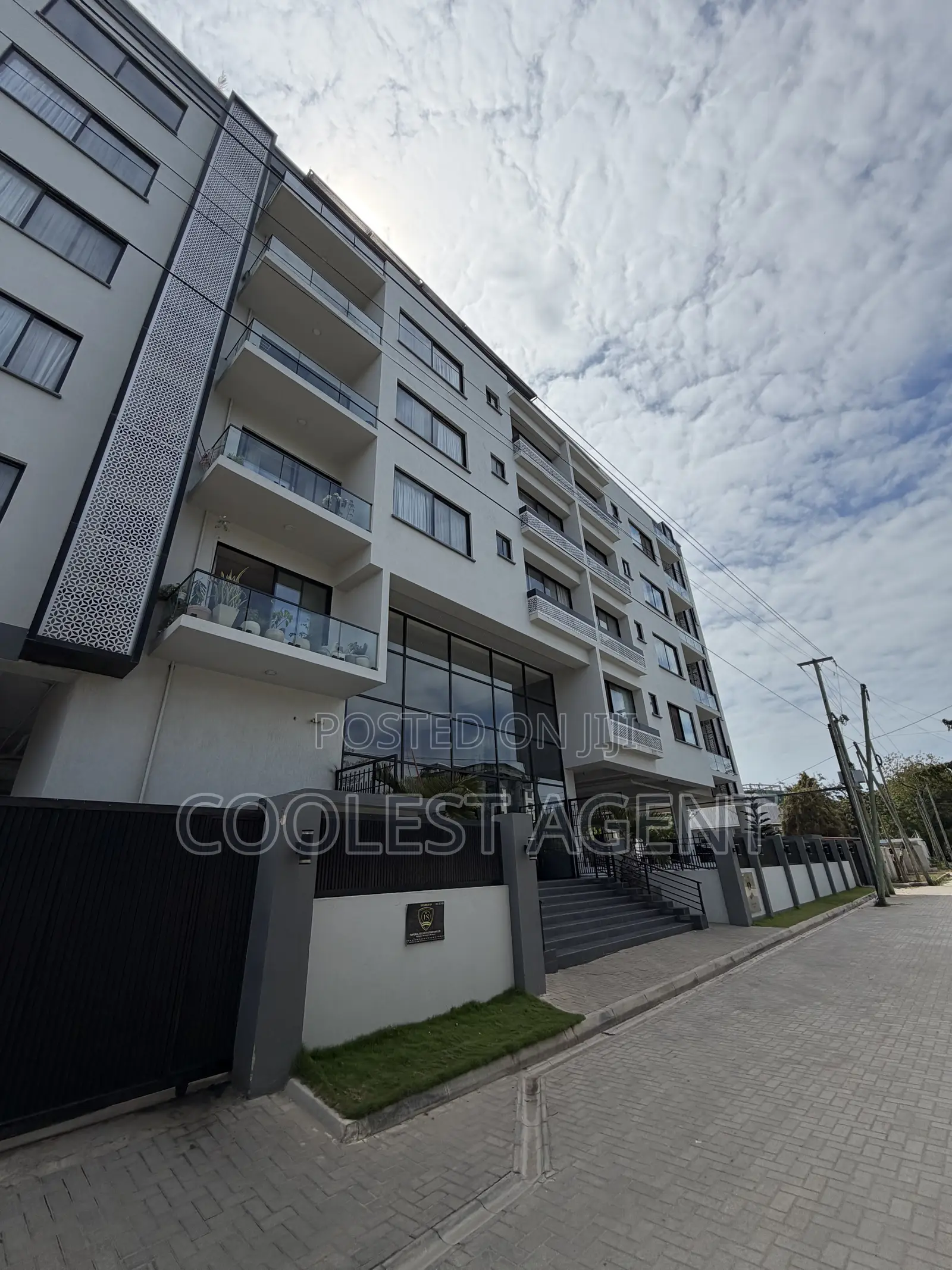 Furnished 2bdrm Apartment in Coolest, Masaki for rent