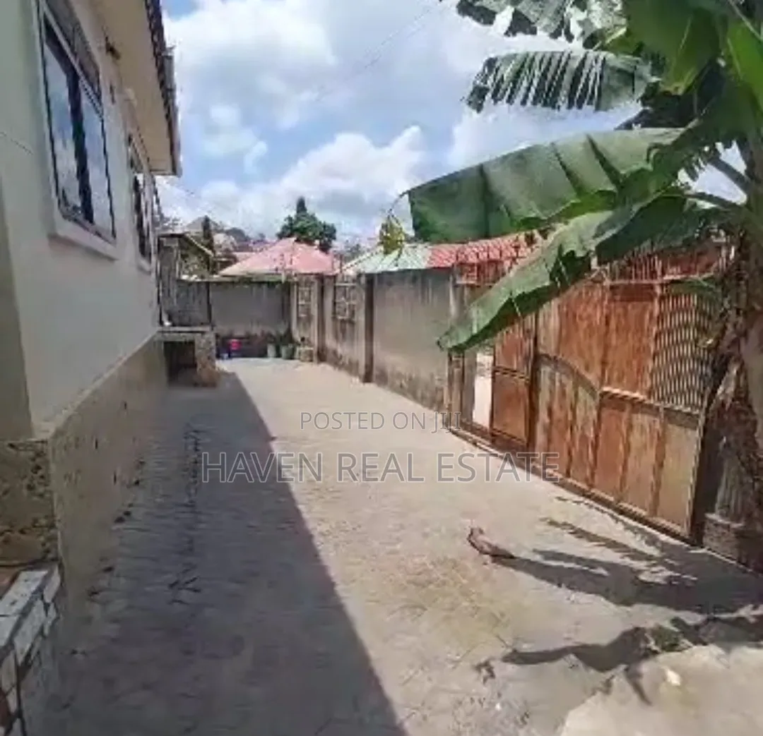 3bdrm House in Mbezi for sale