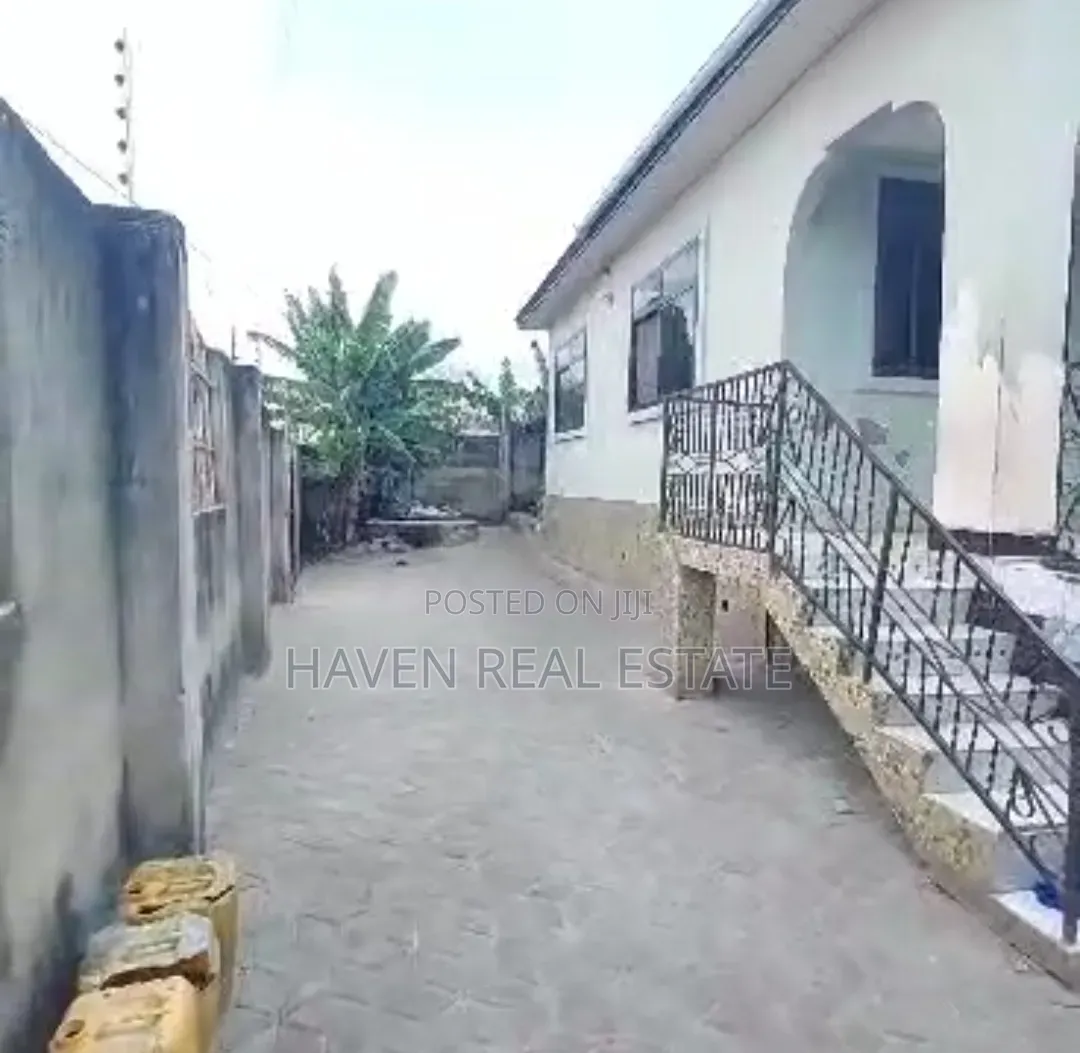 3bdrm House in Mbezi for sale