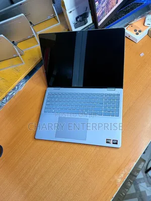 Laptop Dell Inspiron 16 Plus 7620 16GB AMD Ryzen SSD 512GB