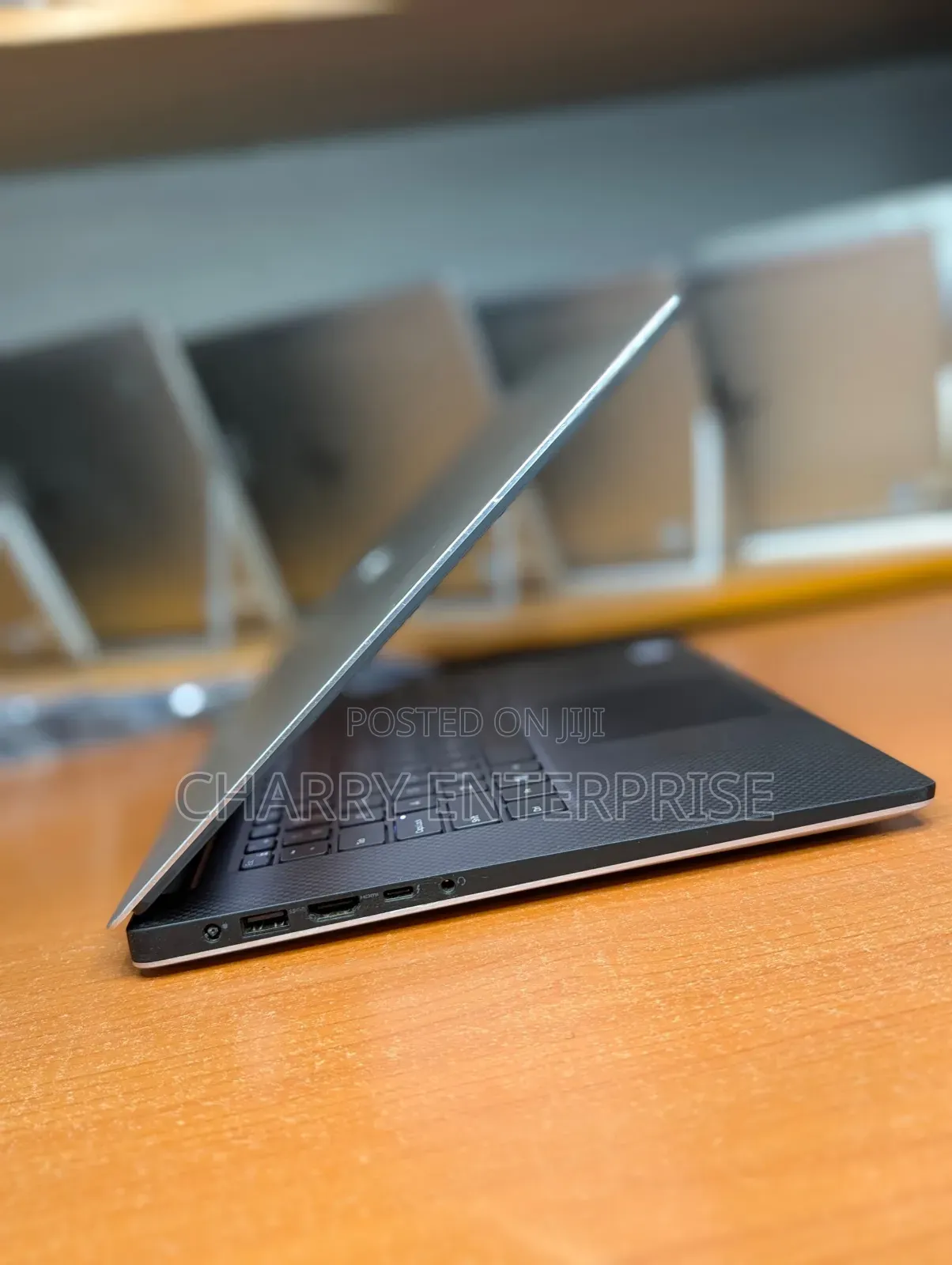 Laptop Dell XPS 15 7590 64GB Intel Core i7 SSD 512GB