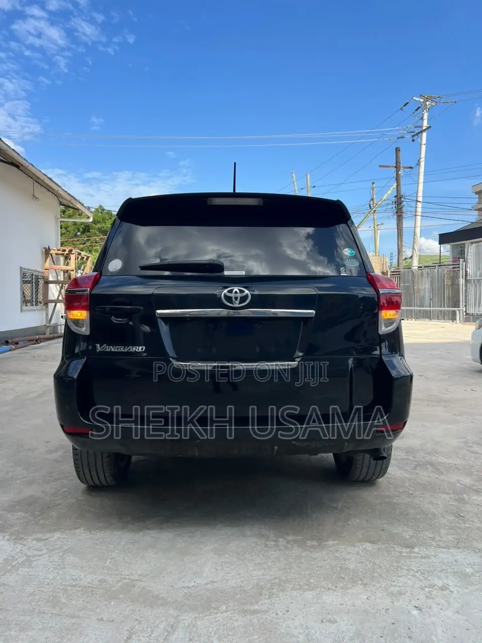 Toyota Vanguard 2013 Black