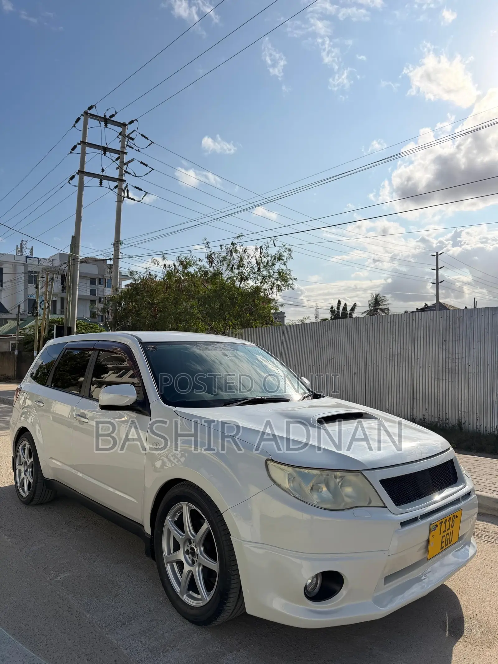 Subaru Forester 2010 Off white