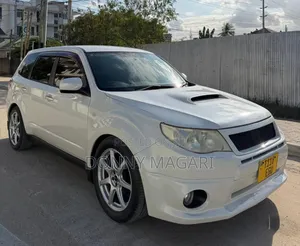 Subaru Forester 2.5X 2011 White