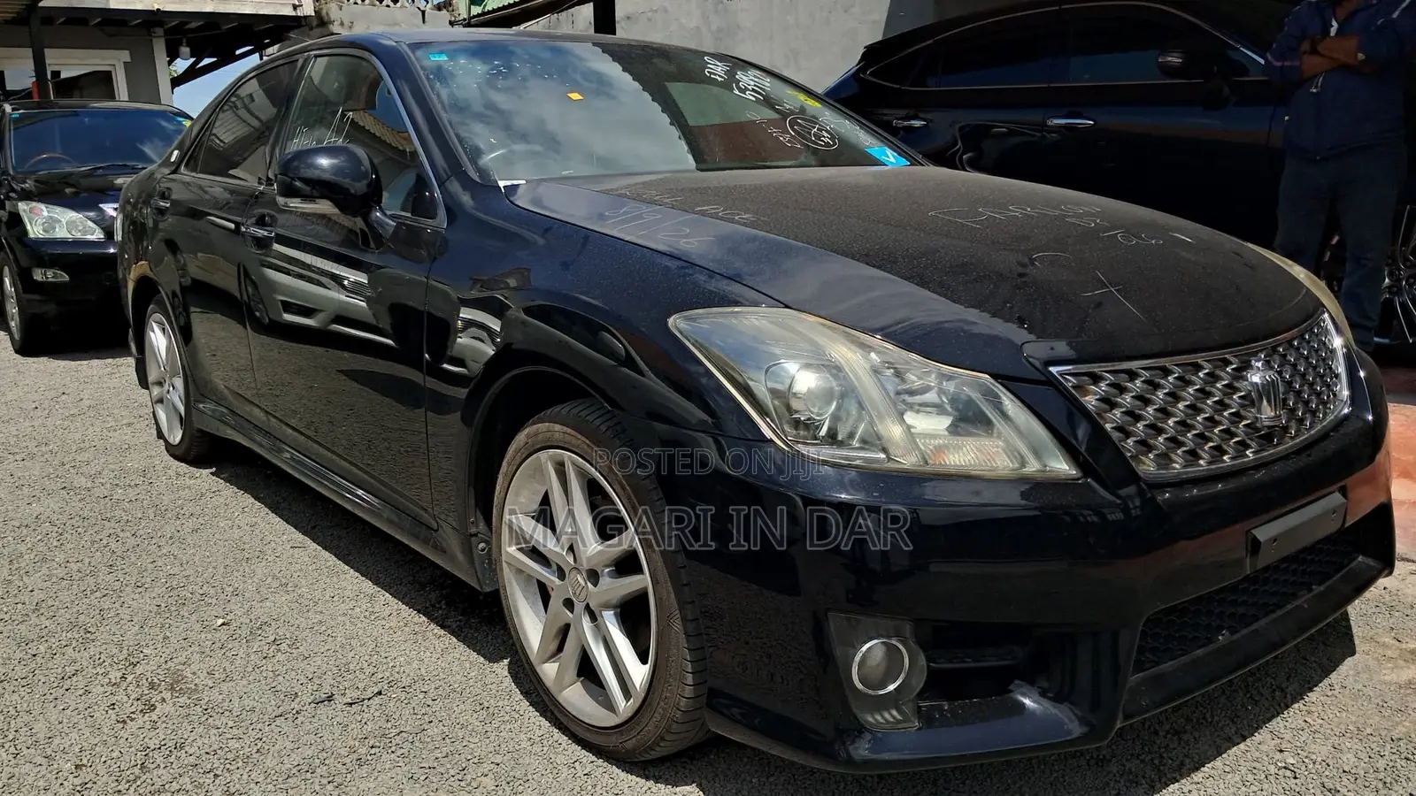 Toyota Crown 2010 Black