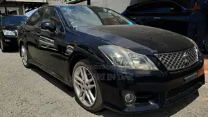 Toyota Crown 2010 Black