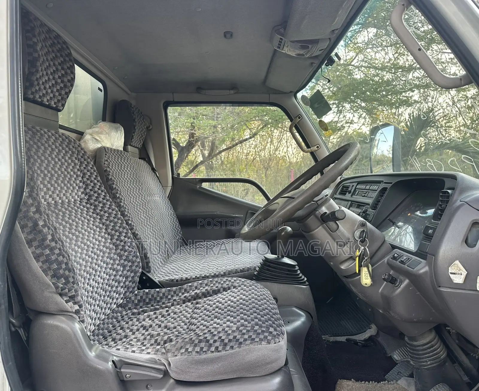 Mitsubishi Canter