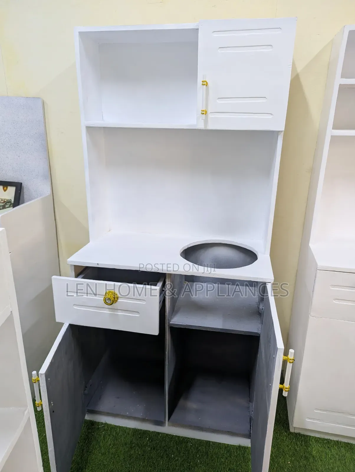 Kitchen Cabinet