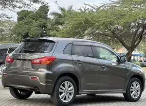 Mitsubishi RVR 2.0 2011 Gray