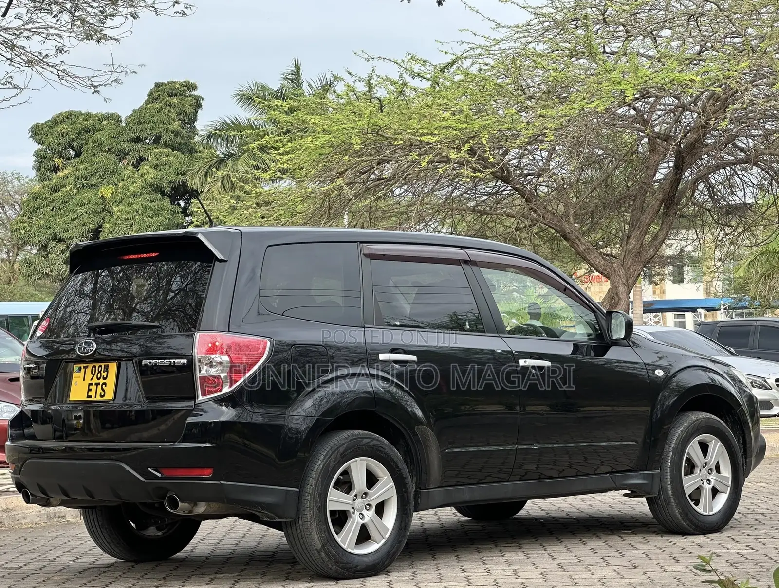 Subaru Forester 2012 Black