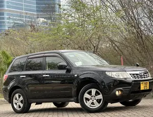 Subaru Forester 2012 Black