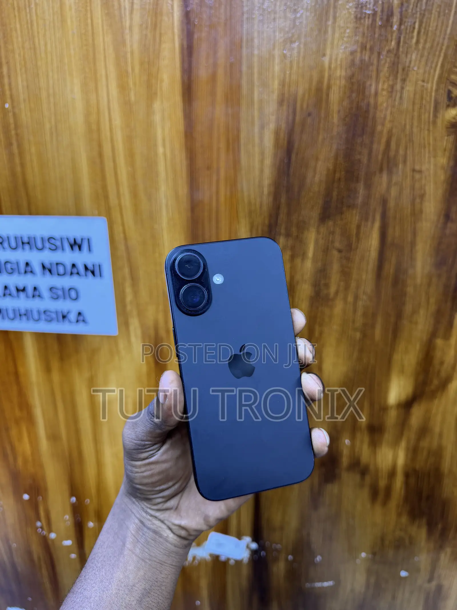 Apple iPhone 16 128 GB Black