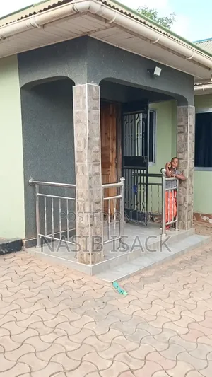 Furnished 3bdrm House in Mkolani for sale