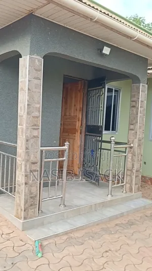 Furnished 3bdrm House in Mkolani for sale