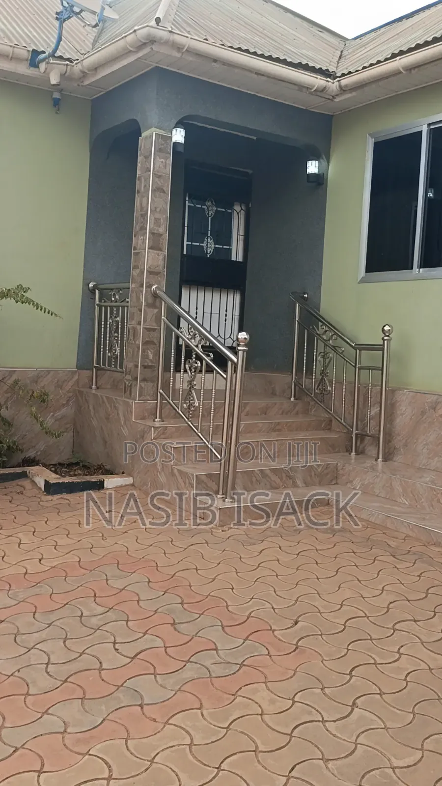 Furnished 3bdrm House in Mkolani for sale