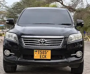 Toyota Vanguard 2010 Black