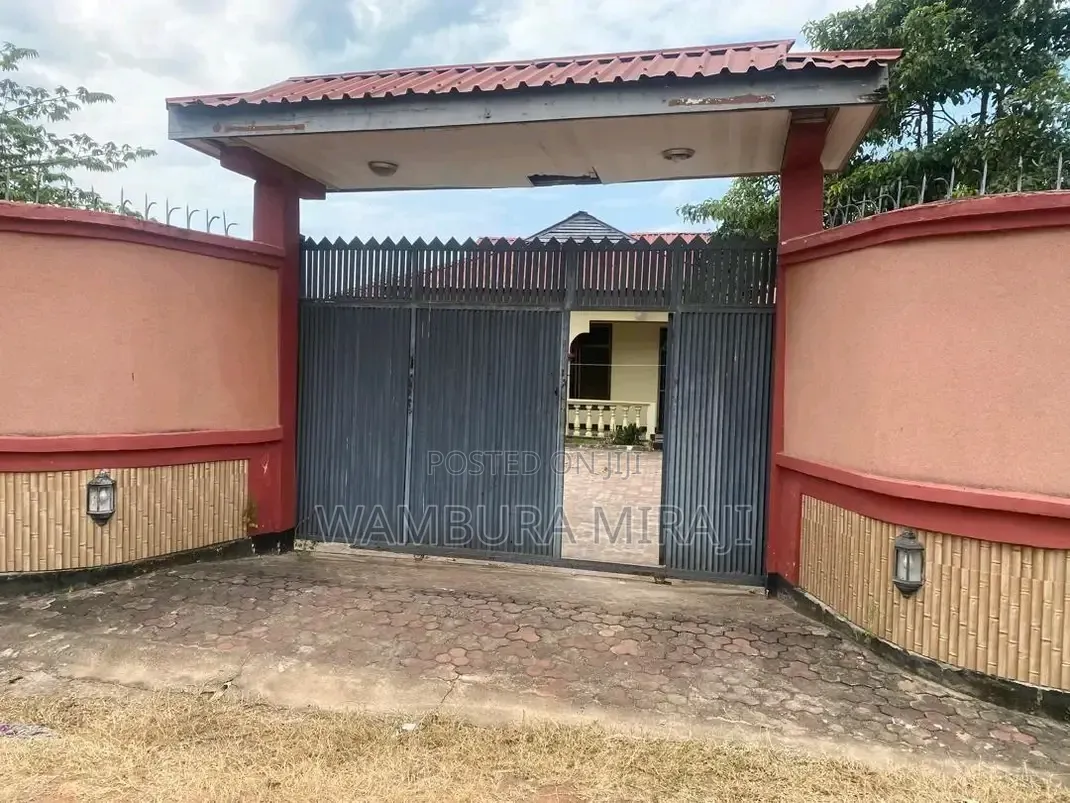 Furnished 4bdrm Block of Flats in Nyumba, Kunduchi for sale