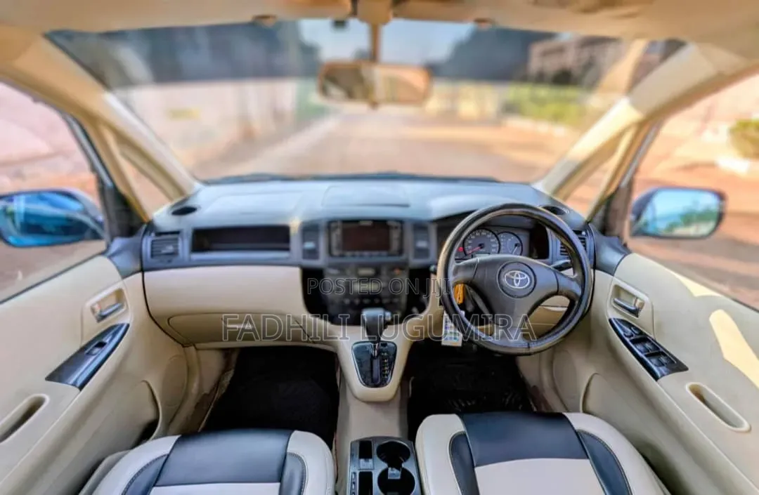 Toyota Corolla Spacio 2005 Blue