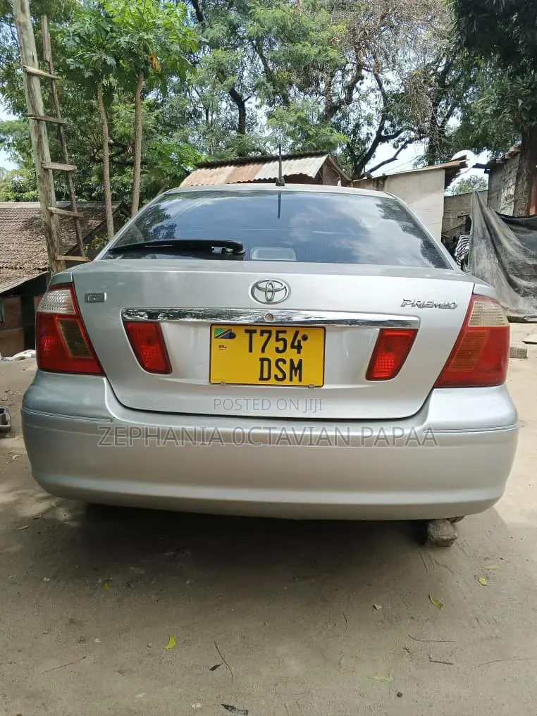 Toyota Premio 2004 Silver