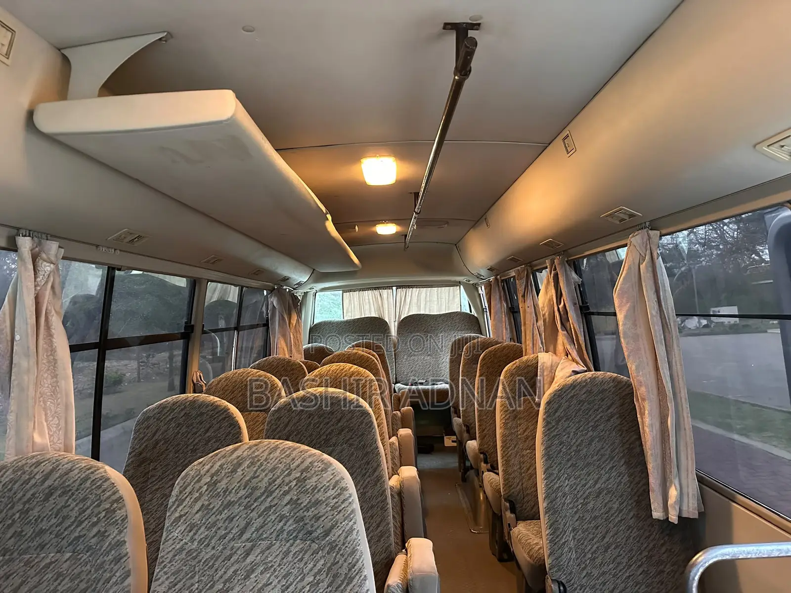Mitsubishi Fuso Rosa 1997 White