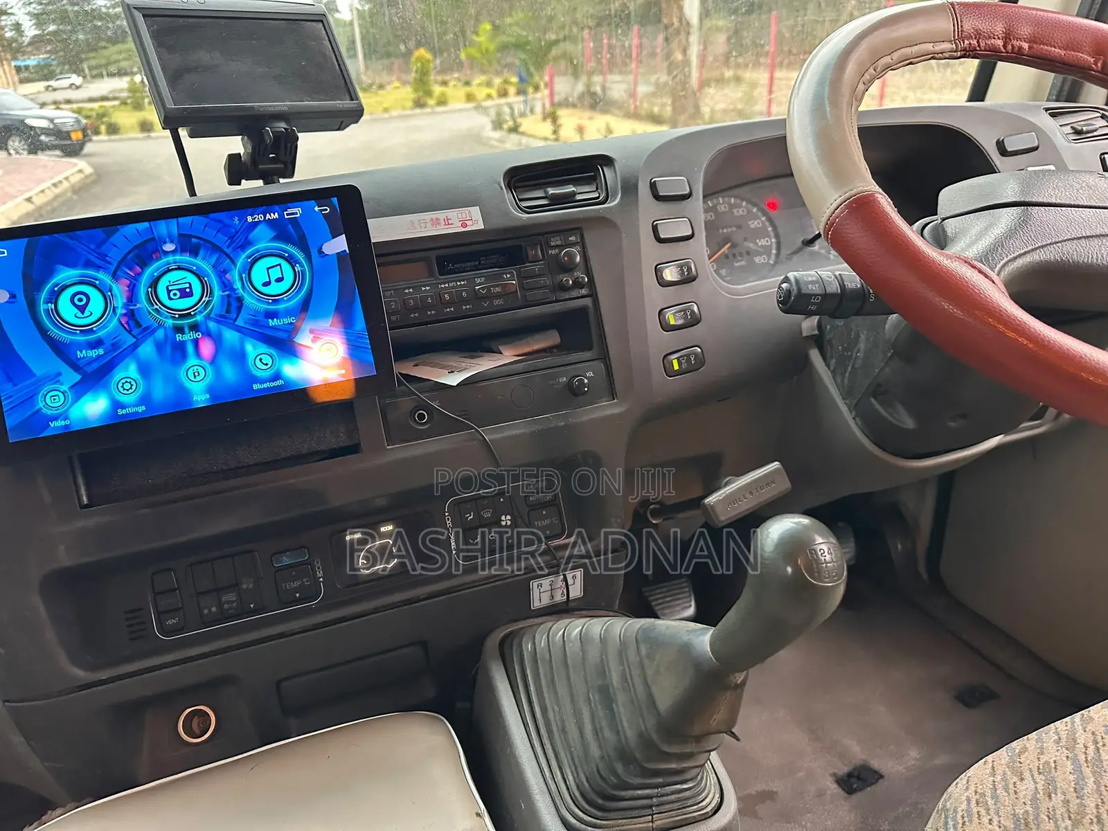 Mitsubishi Fuso Rosa 1997 White