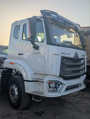 Horse Howo NX 371hp