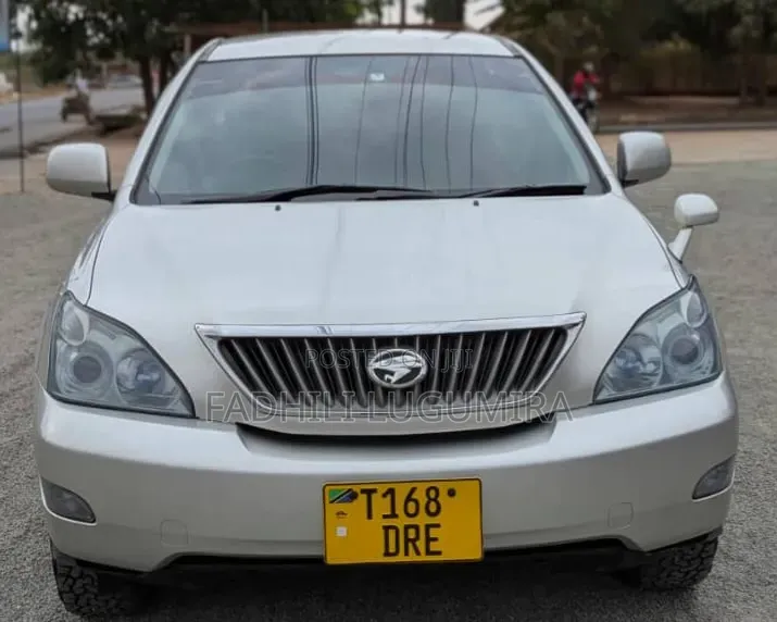 Toyota Harrier 2005 Silver