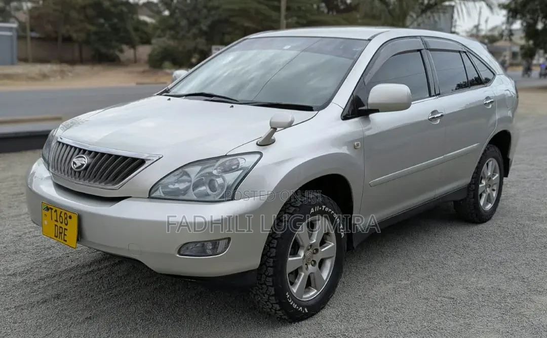 Toyota Harrier 2005 Silver
