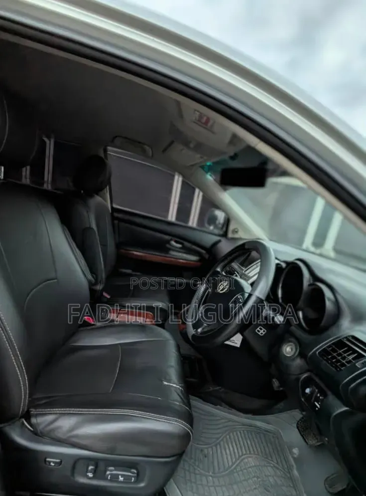 Toyota Harrier 2005 Silver