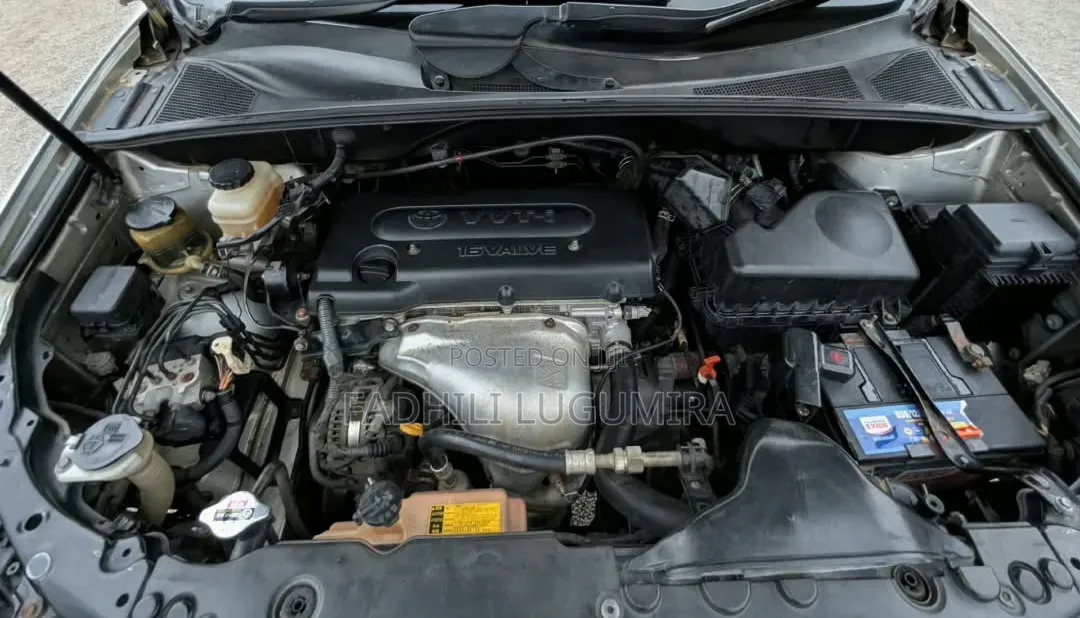 Toyota Harrier 2005 Silver