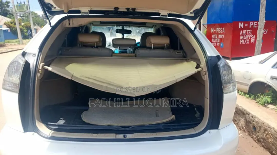 Toyota Harrier 2006 White