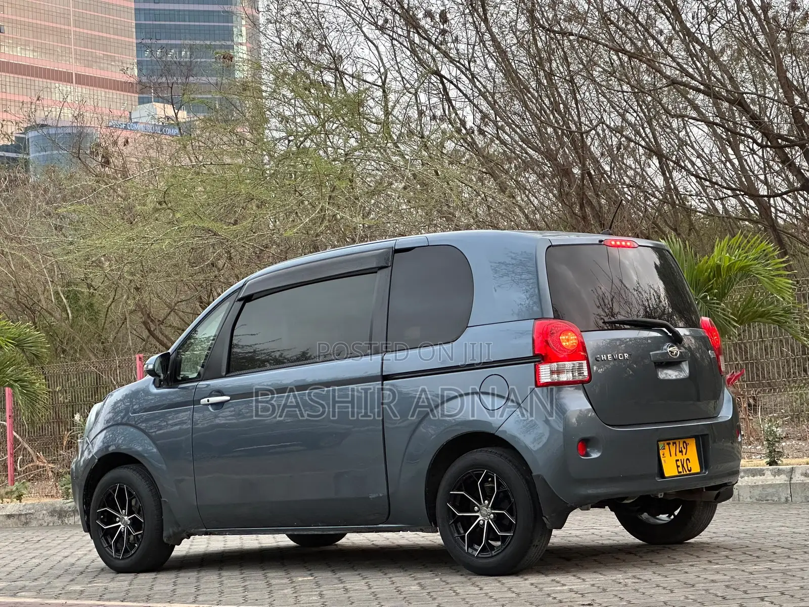 Toyota Porte 1.5 FWD 2015 Gray