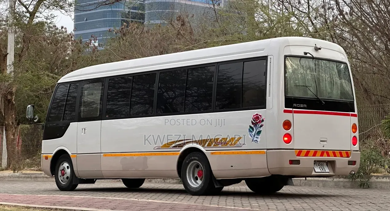 Toyota Coaster 1997 White