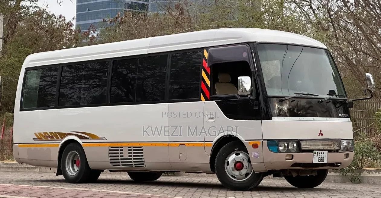 Toyota Coaster 1997 White
