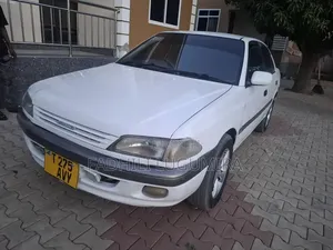 Toyota Carina 2001 White