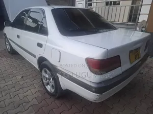 Toyota Carina 2001 White
