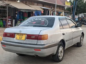 Toyota Premio 2002 Silver