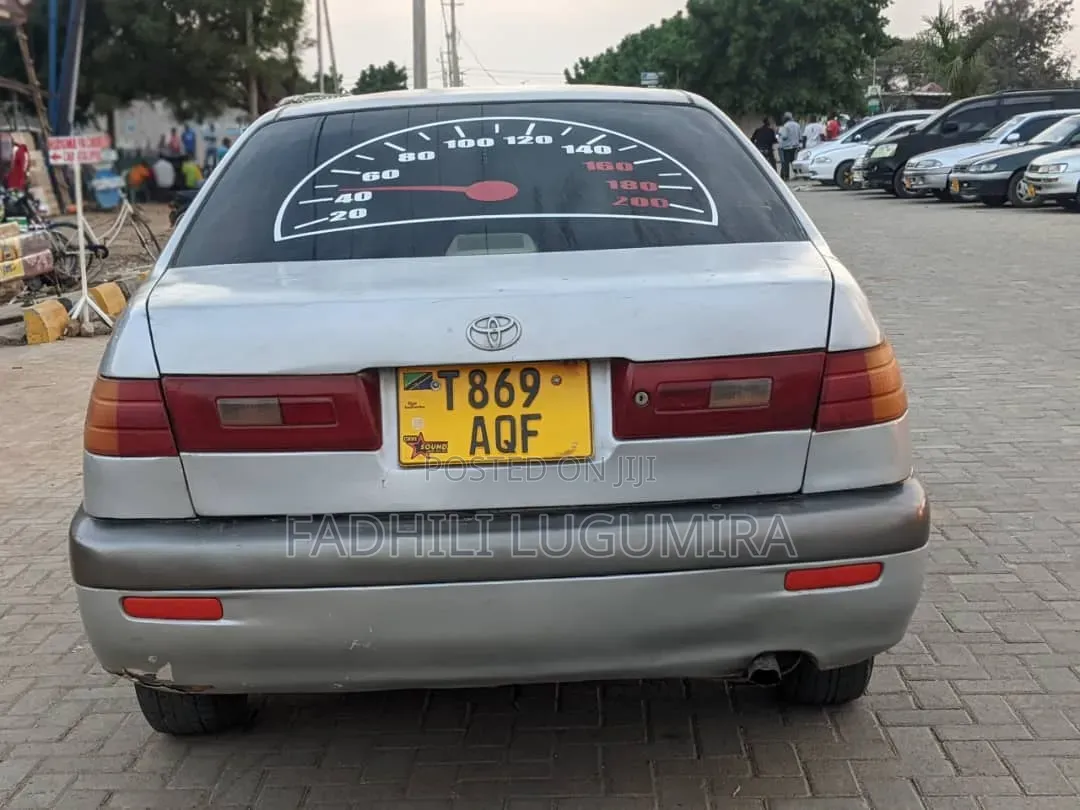 Toyota Premio 2002 Silver