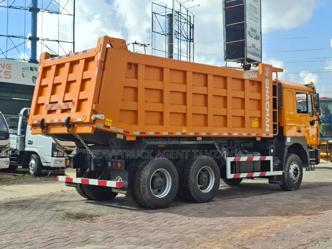 Shacman Dump Truck