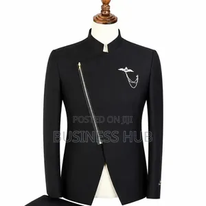 Model the Fashion Men's Suit1
