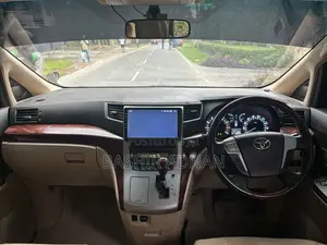 Toyota Vellfire V 2.4 FWD 7-Seater 2009 Black