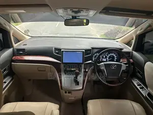 Toyota Vellfire V 2.4 FWD 7-Seater 2009 Black