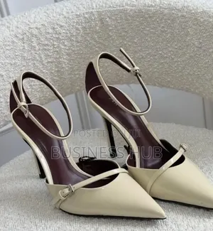 Brand Mocas the Quality Shoe's