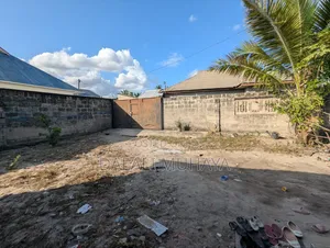3bdrm House in Rada, Pugu for sale