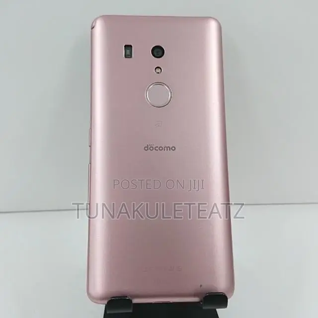 Fujitsu Arrows Be3 F-02L 32 GB Pink