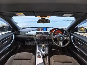BMW 3 Series 2011 Black
